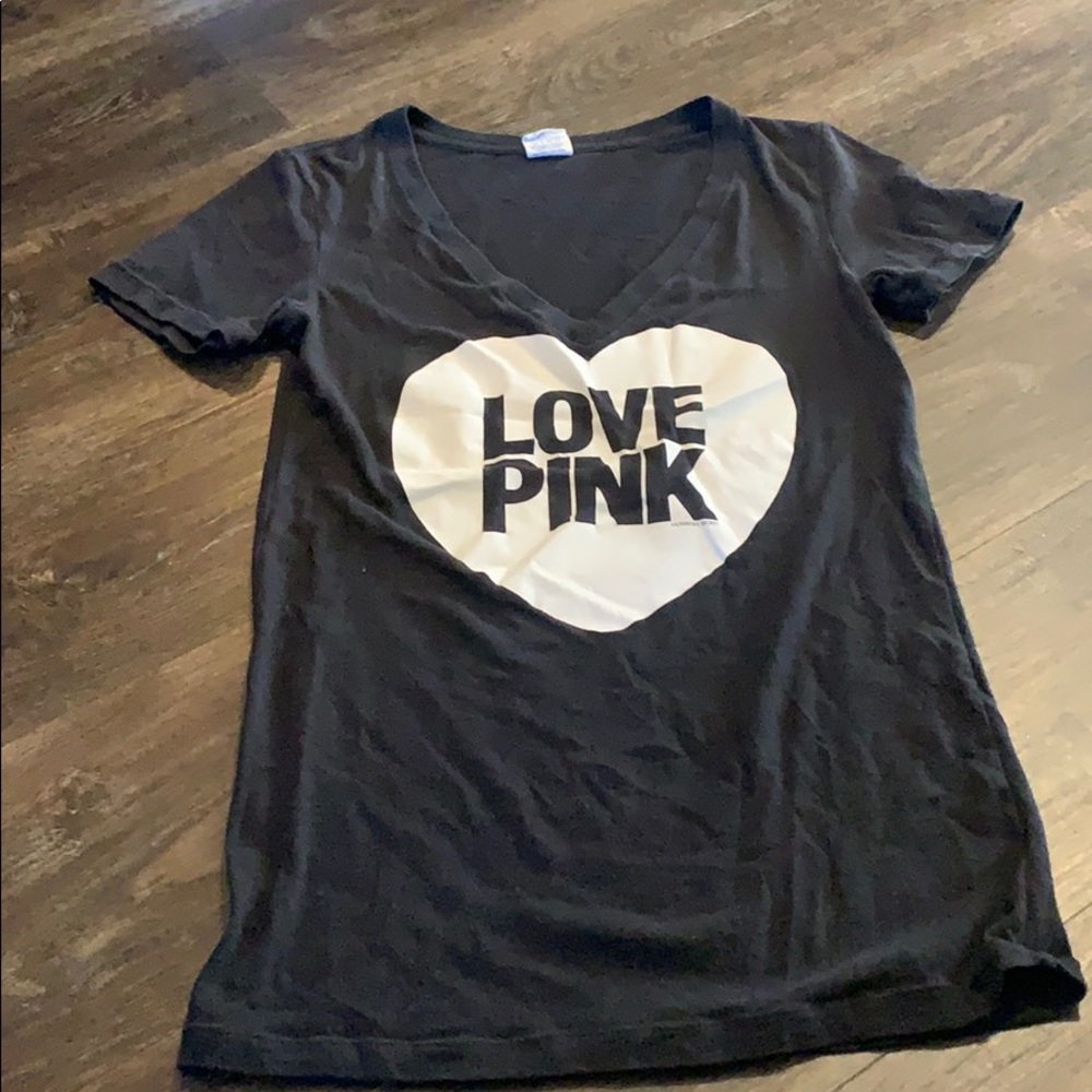 VS Pink Love Pink Tee